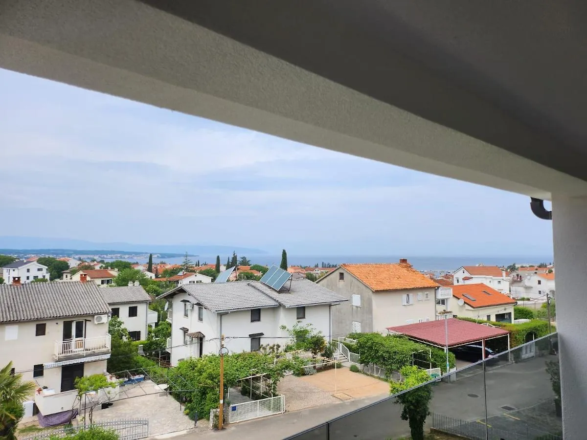 Apartment Apartmani M&L I M&J Malinska